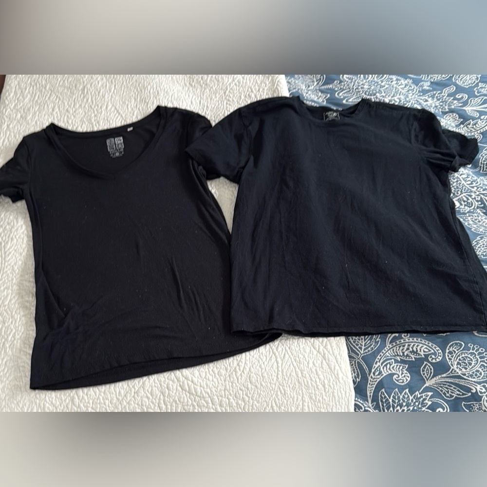 Women's Black T-Shirts Size M